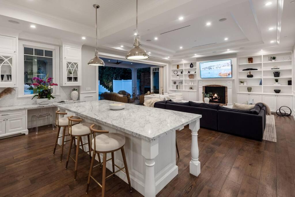 ৎ୭canyon Boulevard Luxury Homeৎ୭ ロサンゼルス エクステリア 写真